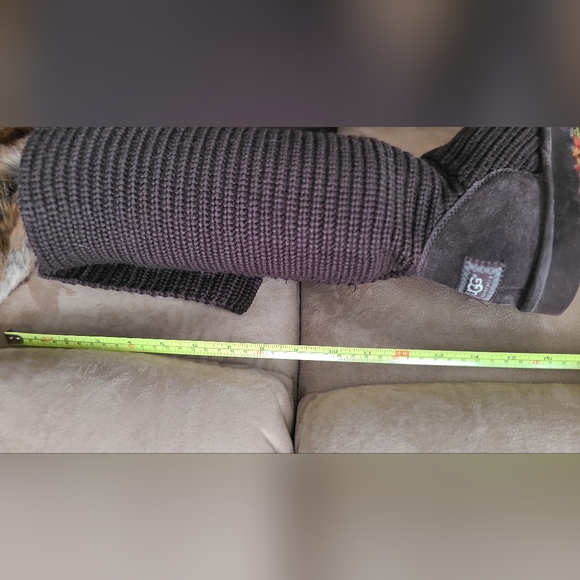 Ugg Cardi Knit Rib Boot - Picture 5 of 8